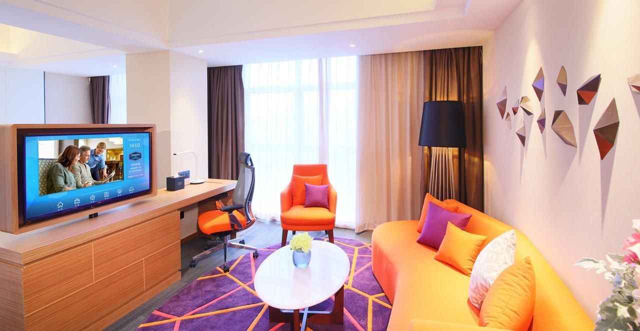 Hampton By Hilton Zhuhai Cheng Feng Plaza Hotel Екстериор снимка